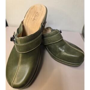 Clarks Artisan W Shoes Sz8M Green Clogs